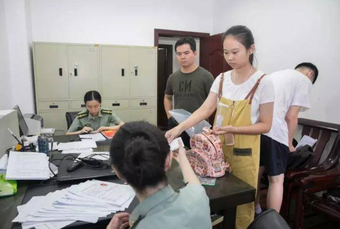 500分左右就能被录取的5所军校，毕业就是铁饭碗，适合中等生