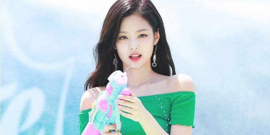 Jennie排名第4，Lisa無緣前十，2021年韓國女星搜索排行榜出爐
