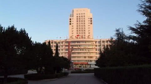 河北地区大学排名，河北医科大学排名第六，它排第一