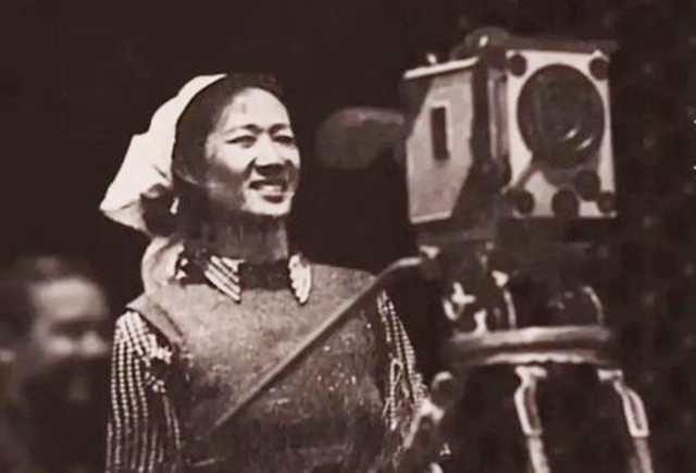 瞿秋白翻译《国际歌》，为何把最后一句，译为“英特纳雄耐尔”？