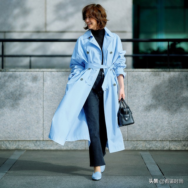40至50岁的女人怎样穿搭可提升形象？记住这5个要点就可以