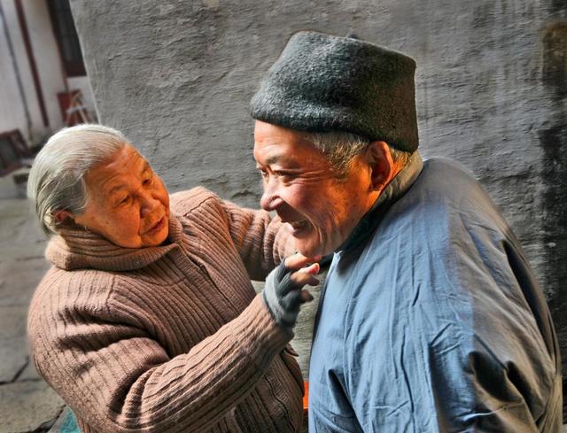 1953年，特务黄茂才被判死刑，临刑前大喊：我为江姐做了很多事