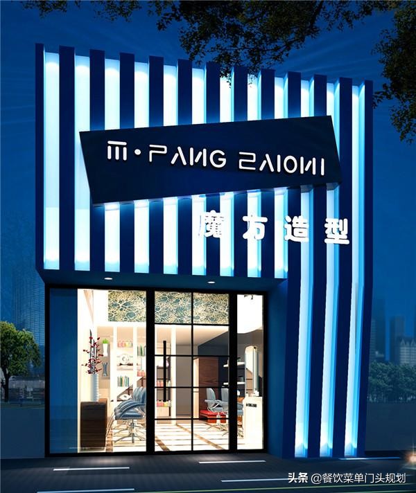 服装店门口装修效果图展示，时尚店面设计灵感分享