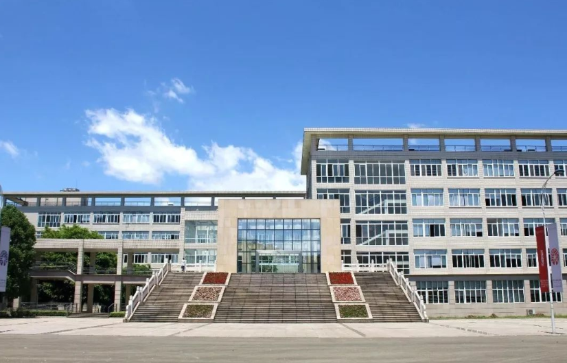 高考成绩只够读二本，可以考虑这两所独立学院，都拥有985师资