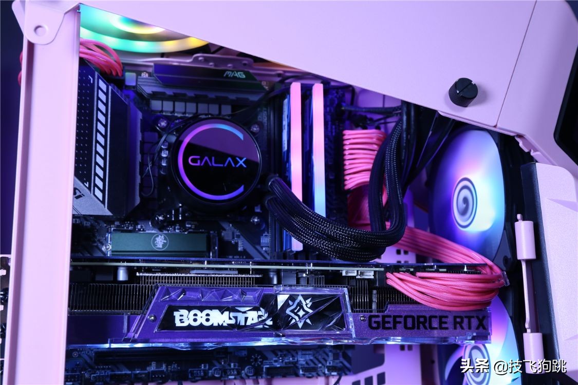 这主机粉粉嫩嫩多可爱，说丑的都是直男吧，TT新品机箱装机体验