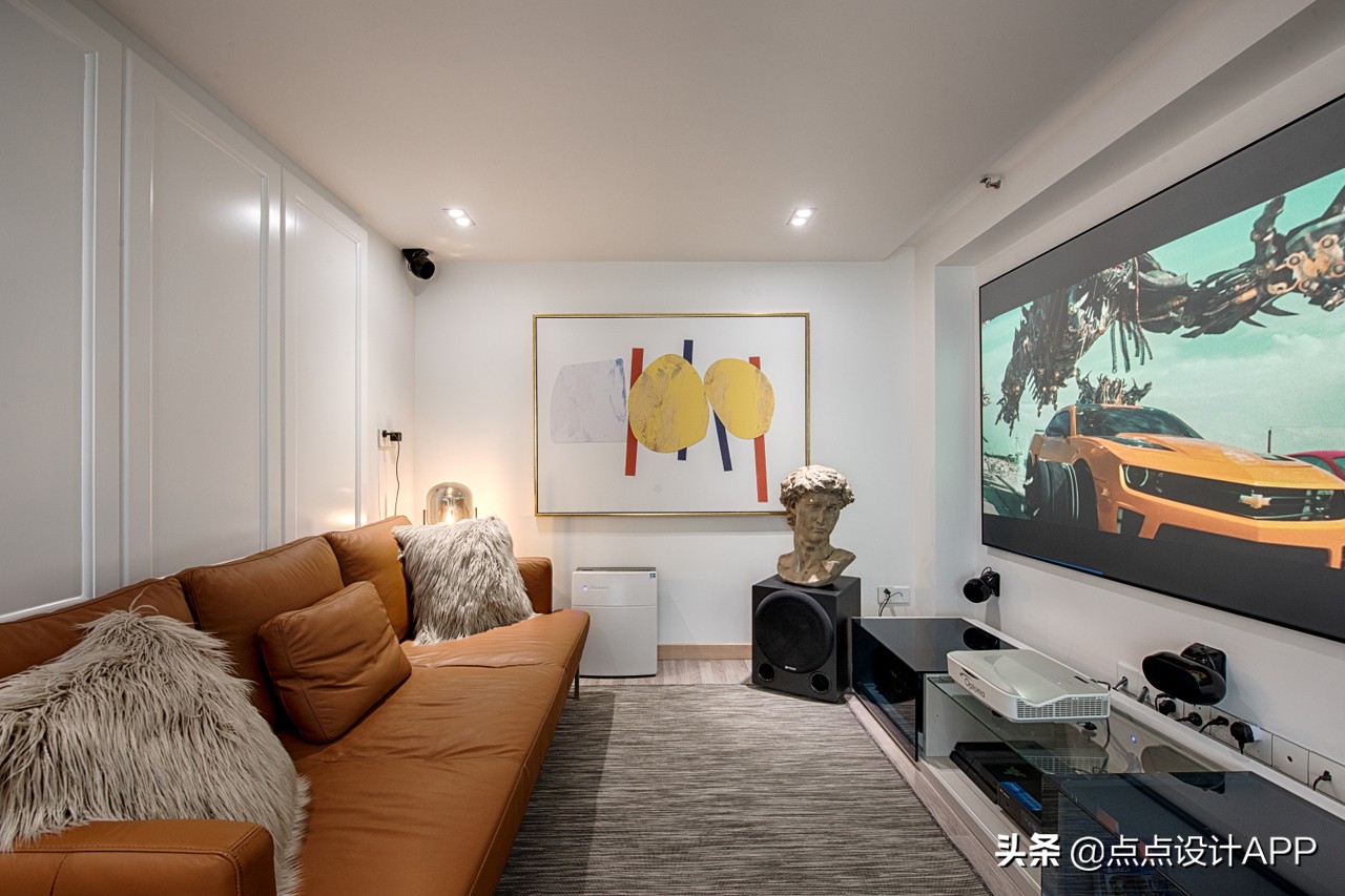 杨森作品：央视《空间榜样》热播，40平单间配套巧改时尚小跃层