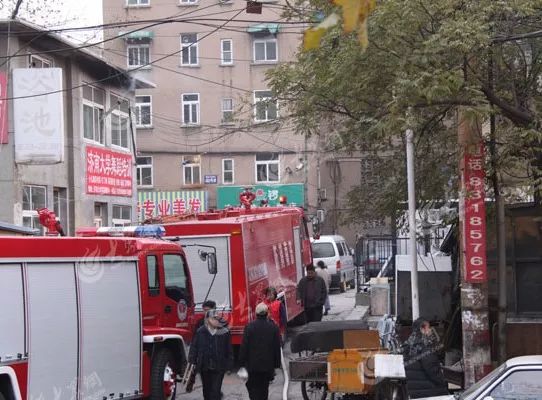 如果有一天，你面临了火灾....别再给消防通道添“堵”！