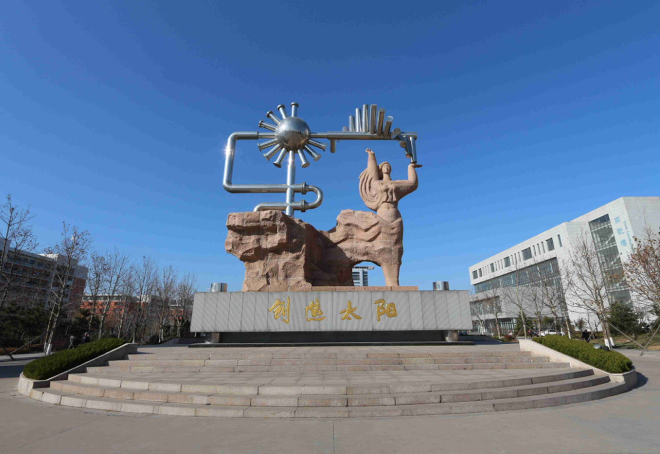 在我国新疆，原来拥有三所211大学，分数线还不高，值得关注