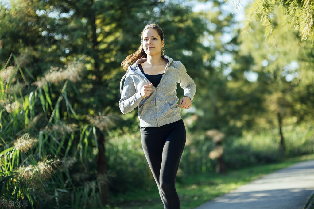 跑步多久才能起到减肥的作用？怎么跑步更燃脂 3