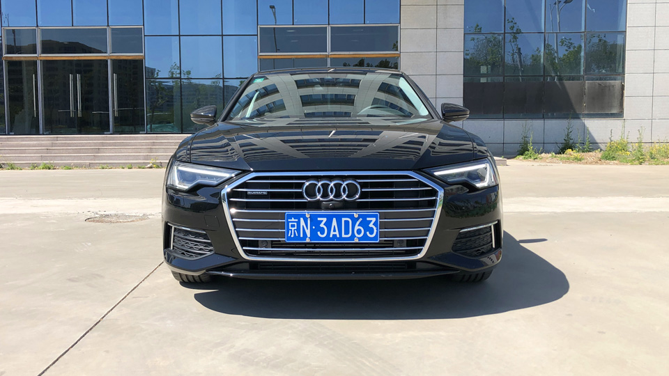 3.0T的奥迪A6L，开起来有什么不同？