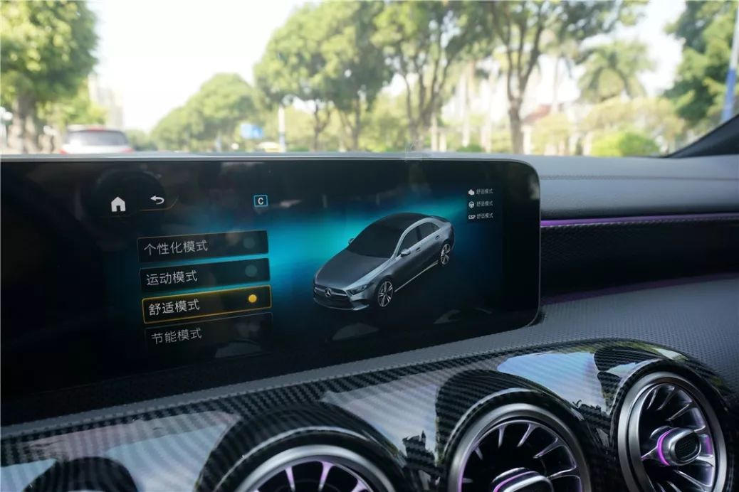 奔驰A200L：驾驶乐趣不逊于宝马，但成为赢家不限于此