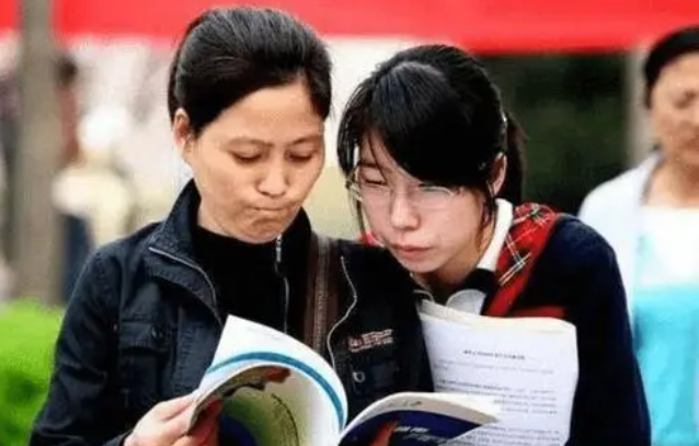 辽宁省7所野鸡大学遭曝光，毕业证如同废纸，报考考生欲哭无泪