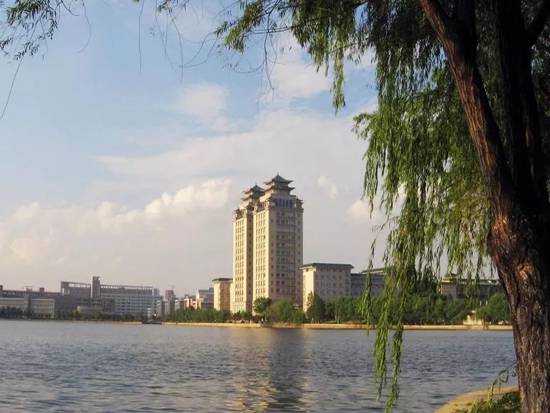 137所双一流高校中，这些“双非”高校值得报考