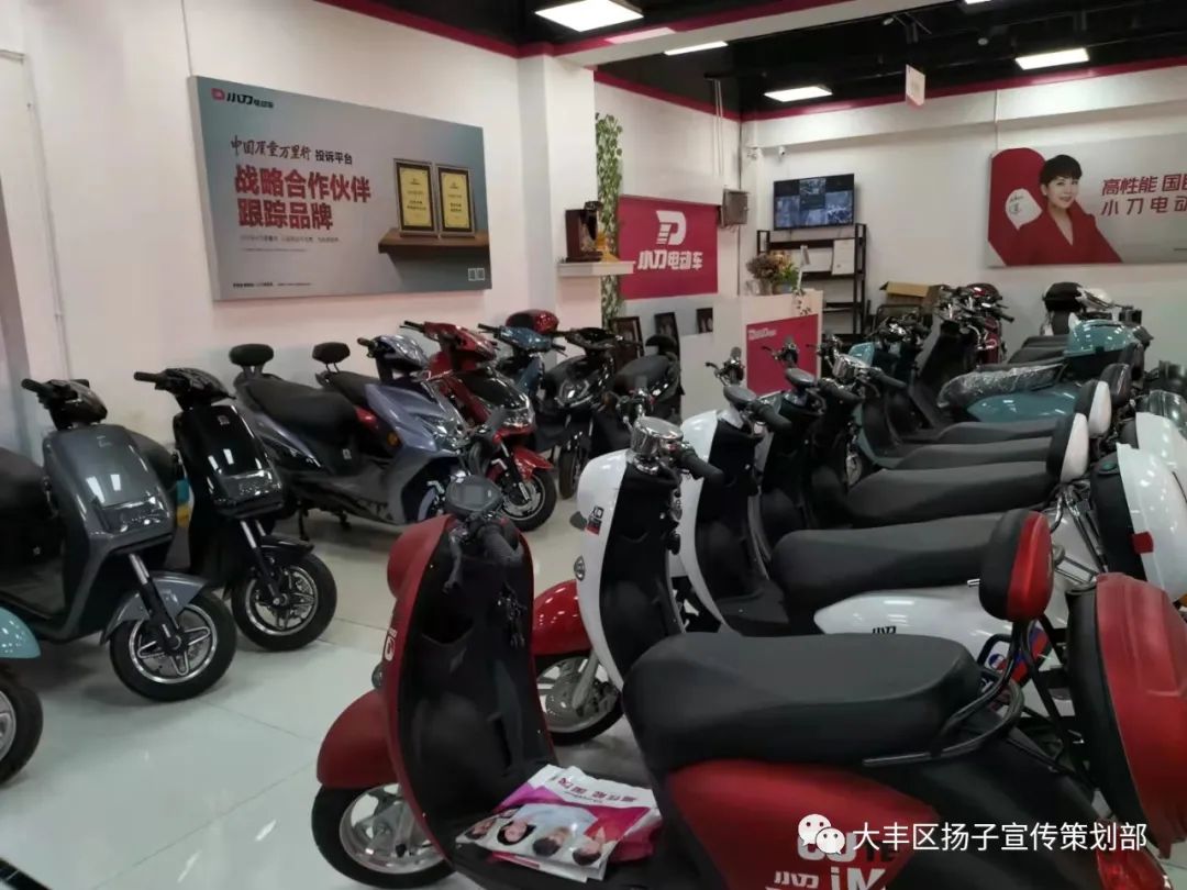 江苏盐城：大丰爱心企业吴桂华致富不忘扶困风格高尚