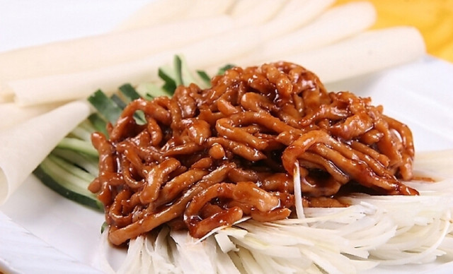 味道鲜美的洛阳蒸菜，不仅是一种美食，更是一种情怀