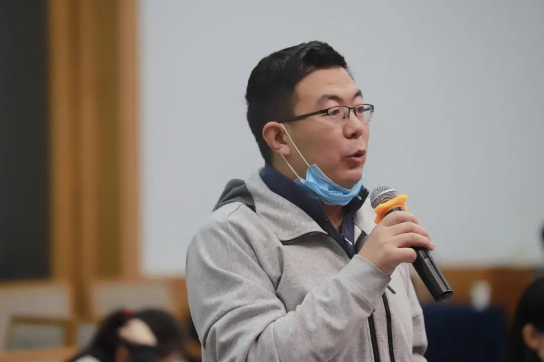 我省积极构建完善生物医药产业科技创新体系，推动海洋生物医药创新发展