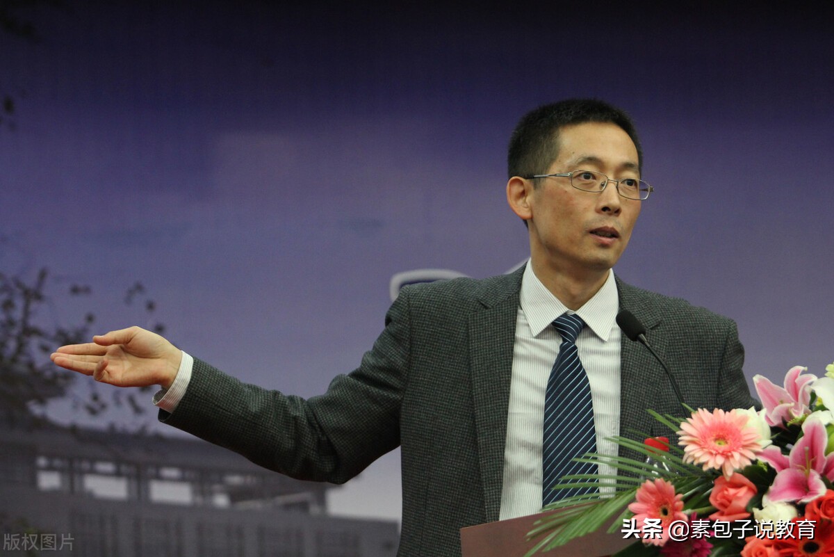 写作能力强有多重要？连高校都成立写作学院，给你三个建议