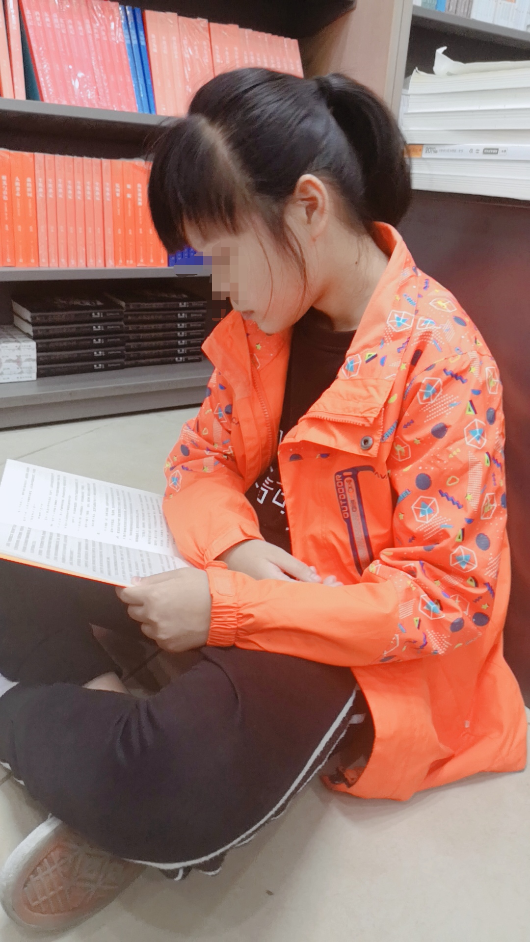 12岁女生学校坠楼亡，警方排除刑案，家长将孩子角膜捐出，想知道当时发生了什么？