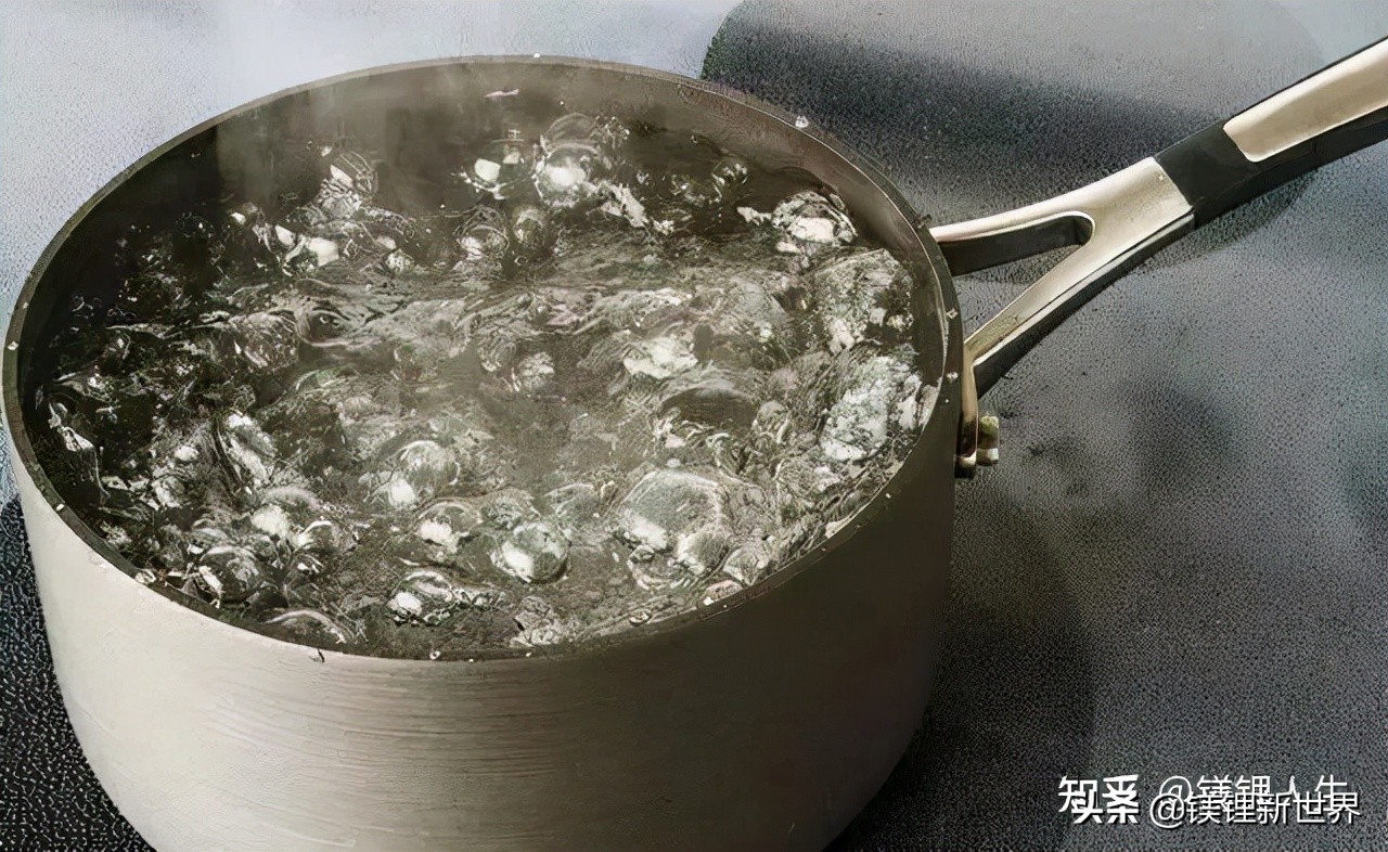 mg 2h2o==mg(oh)2 h2(气)(条件:加热)镁屑及镁粉 水 热量达到250以上