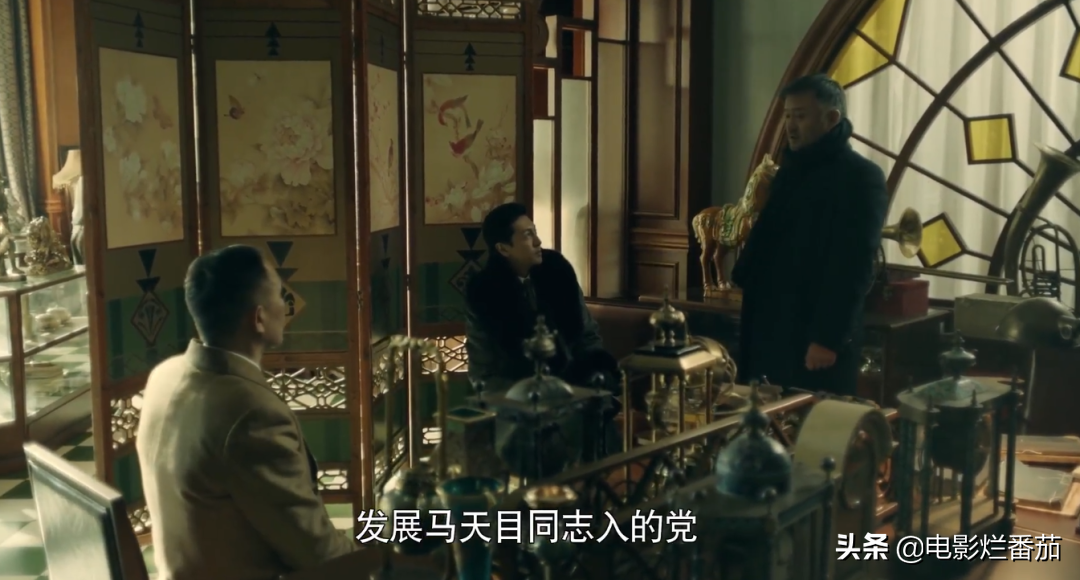 收视率近2.5，排名第二！这部新剧将打开谍战剧尘封的“天花板”