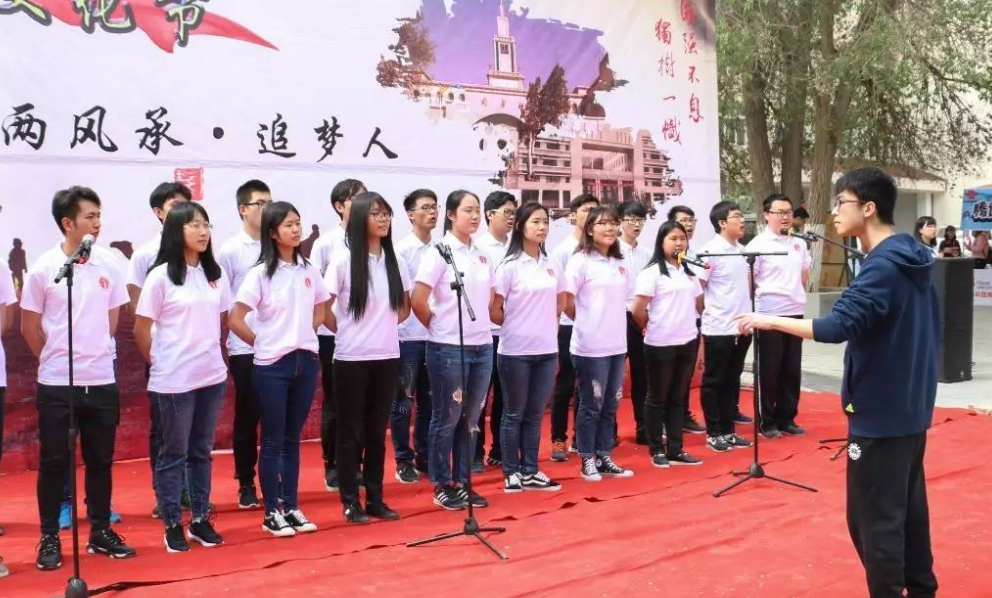 加入这3类大学社团最有用，对未来就业很有帮助，千万别再盲选