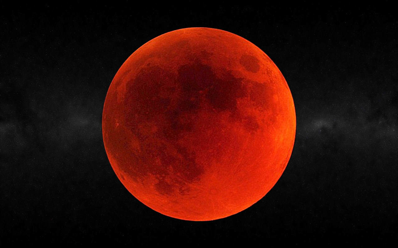 红色的月亮(为什么会出现红色的月亮)