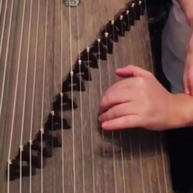 古筝手型法宝，纠正各种左手尴尬手型