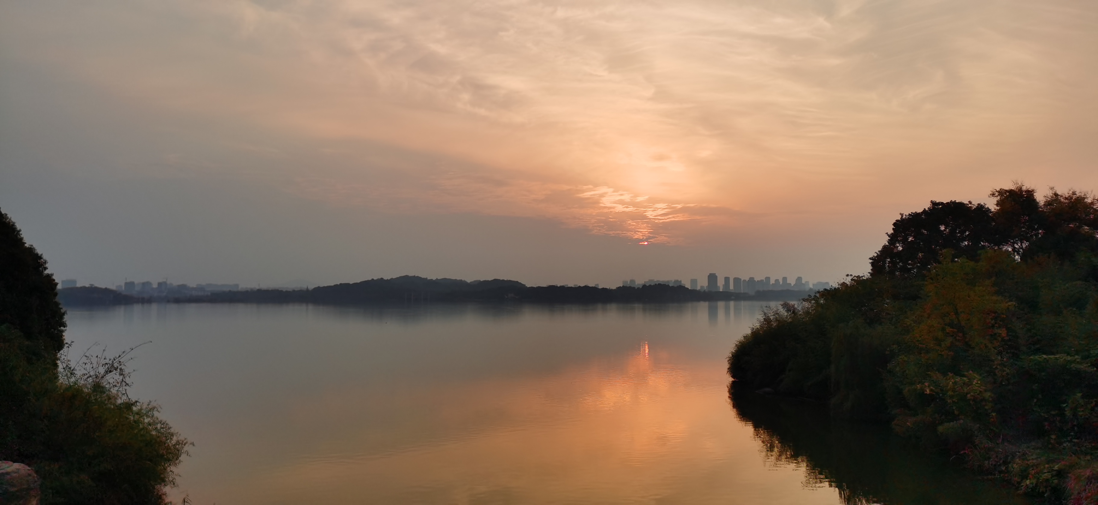 诗寻秋浦岸，酒问杏花村，老街游池州小记