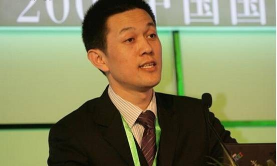 三次创业上市，一个想法就让胡玮炜3年狂赚15亿，李斌究竟多厉害