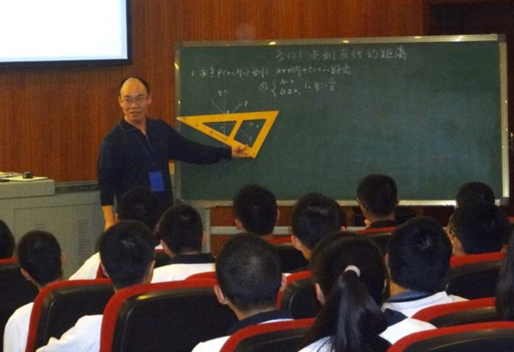 过半数的学生支持，数学“退出”高考，数学就是为了淘汰这些人的