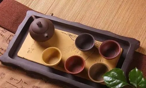 云南土著茶品种大全，看看你喝的是什么茶？