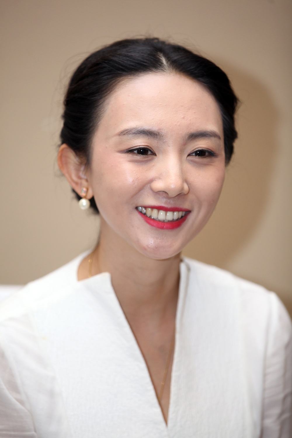 美女导演刘雨霖,和她的父亲刘震云,她说:找个讲得通的人结婚