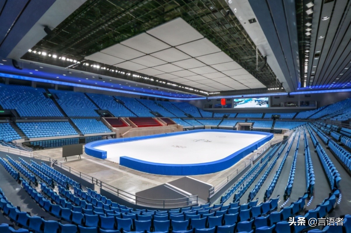 梅赛德斯奔驰体育场(中国十大著名体育馆) - 四帝国车市