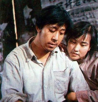 “倔強女神”寧靜的奇葩情史，和她背後的4個男人