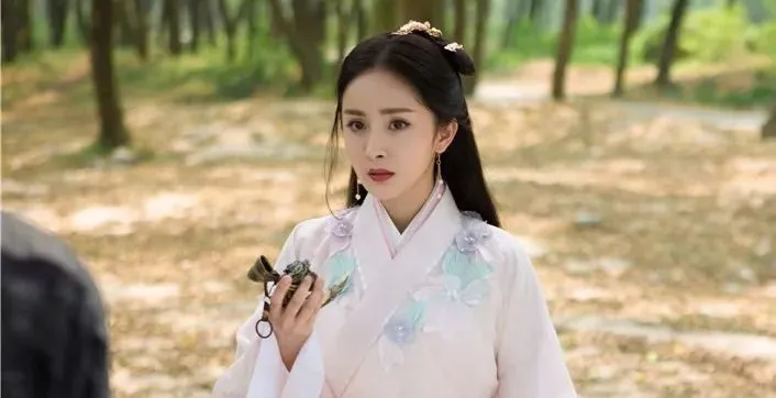 《斛珠夫人》口碑两极分化,杨幂35岁演少女,陈伟霆变太监?