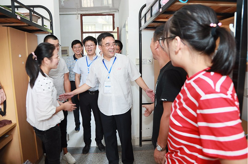 江苏一高校宣布改名，将“常熟”更名“苏州”，考上的学生真幸运