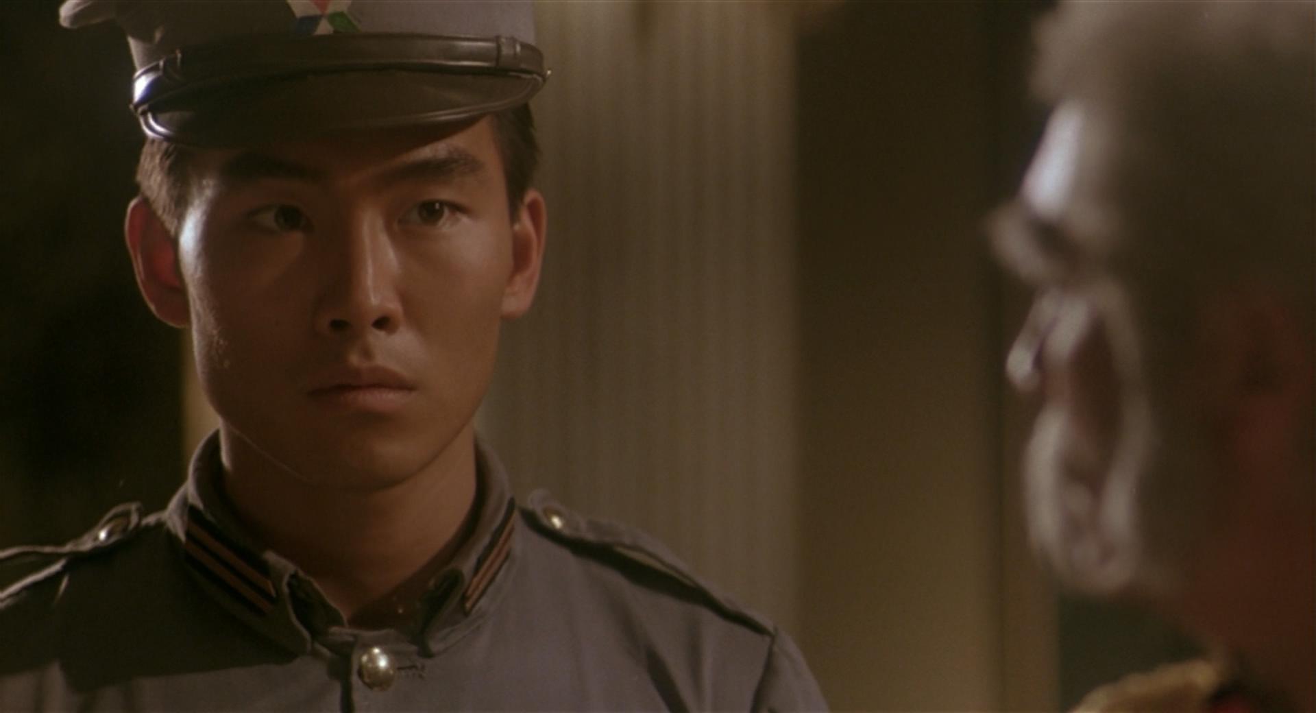 "加钱哥"郑浩南:2段婚姻,错失小马哥,拍"风月片"走红