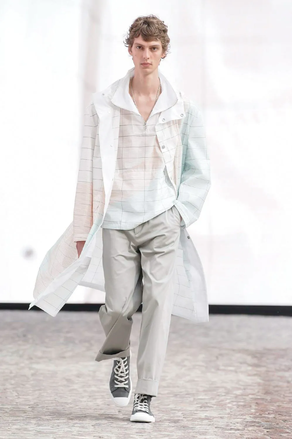 LV、Hermès等8大奢牌┃ 2022春夏巴黎&米兰男装周大赏美行加人382