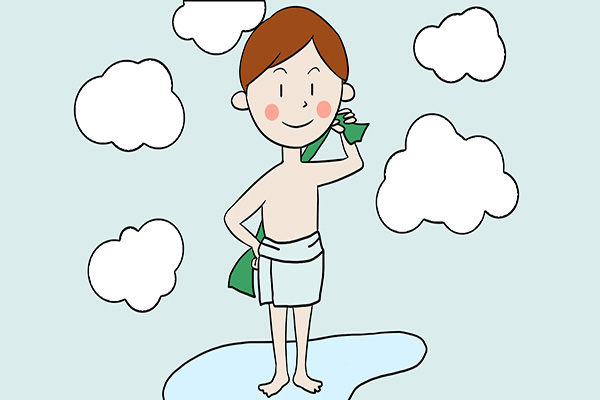 一天洗次澡和一周洗次澡哪个更合理？洗澡的注意事项要关注