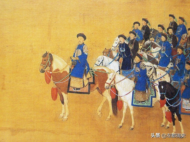 上三旗和下五旗是什么时候形成的，其地位有何不同？