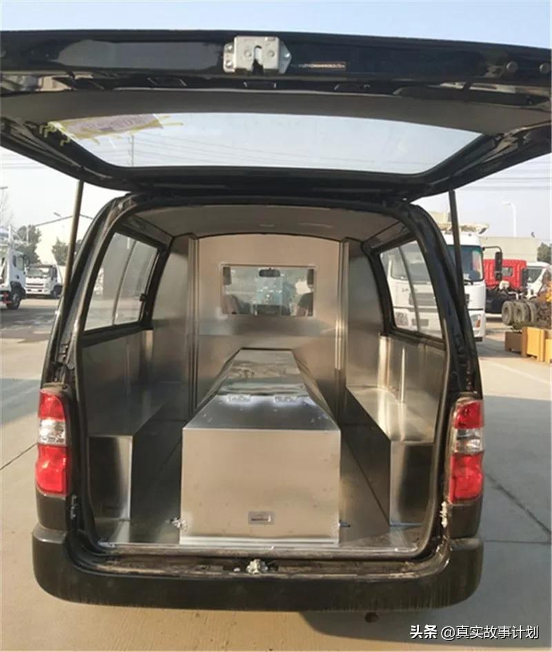 殡葬专业的学生都在学什么?真的可以“高薪就业”吗?