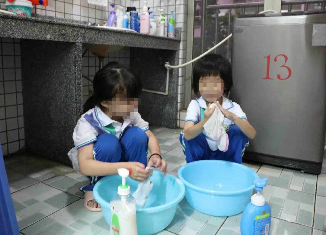 一年级就要住宿？民办小学宿舍大pk，带你深入各小学宿舍现场