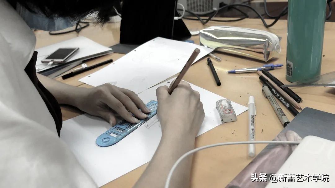 新蕾艺术设计考研/决胜艺术考研，从新蕾走进北印