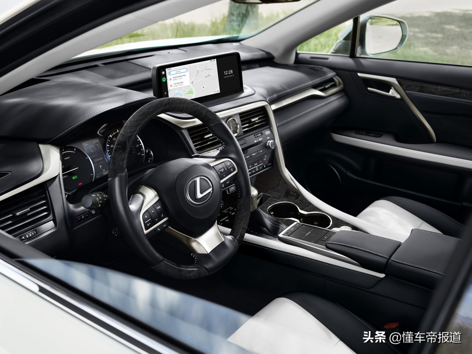 新车 | 雷克萨斯RX L特别版发布，约合人民币33.7万起，车身黑化
