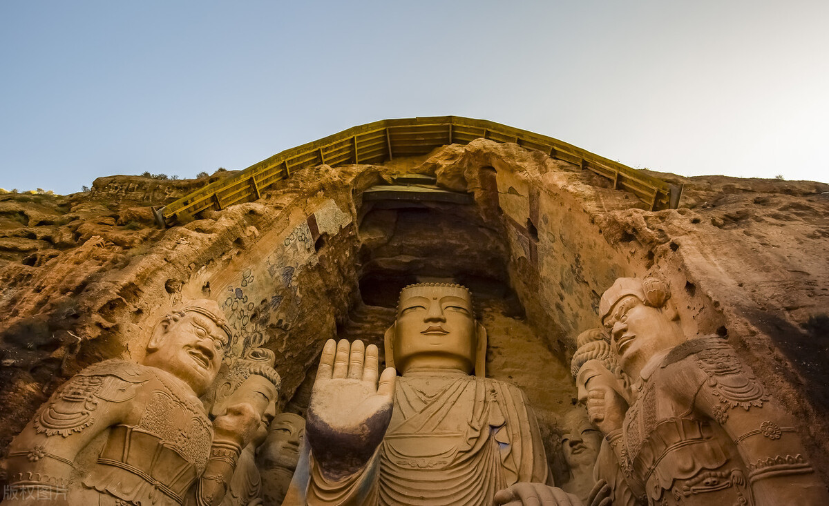 甘肃旅游必去十大景点（来甘肃必打卡的10个地方）