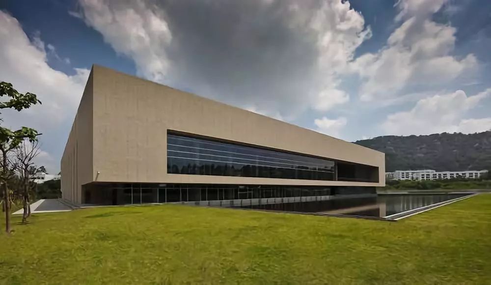 广东高校绰号集来袭！看同学们生动形象地描述母校？