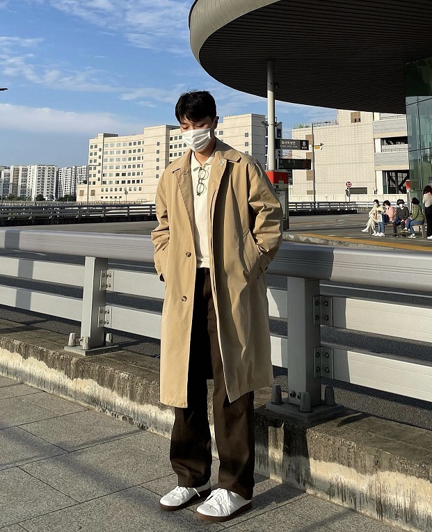 适合微胖男孩的秋冬休闲感穿搭(微胖男生秋冬穿搭)