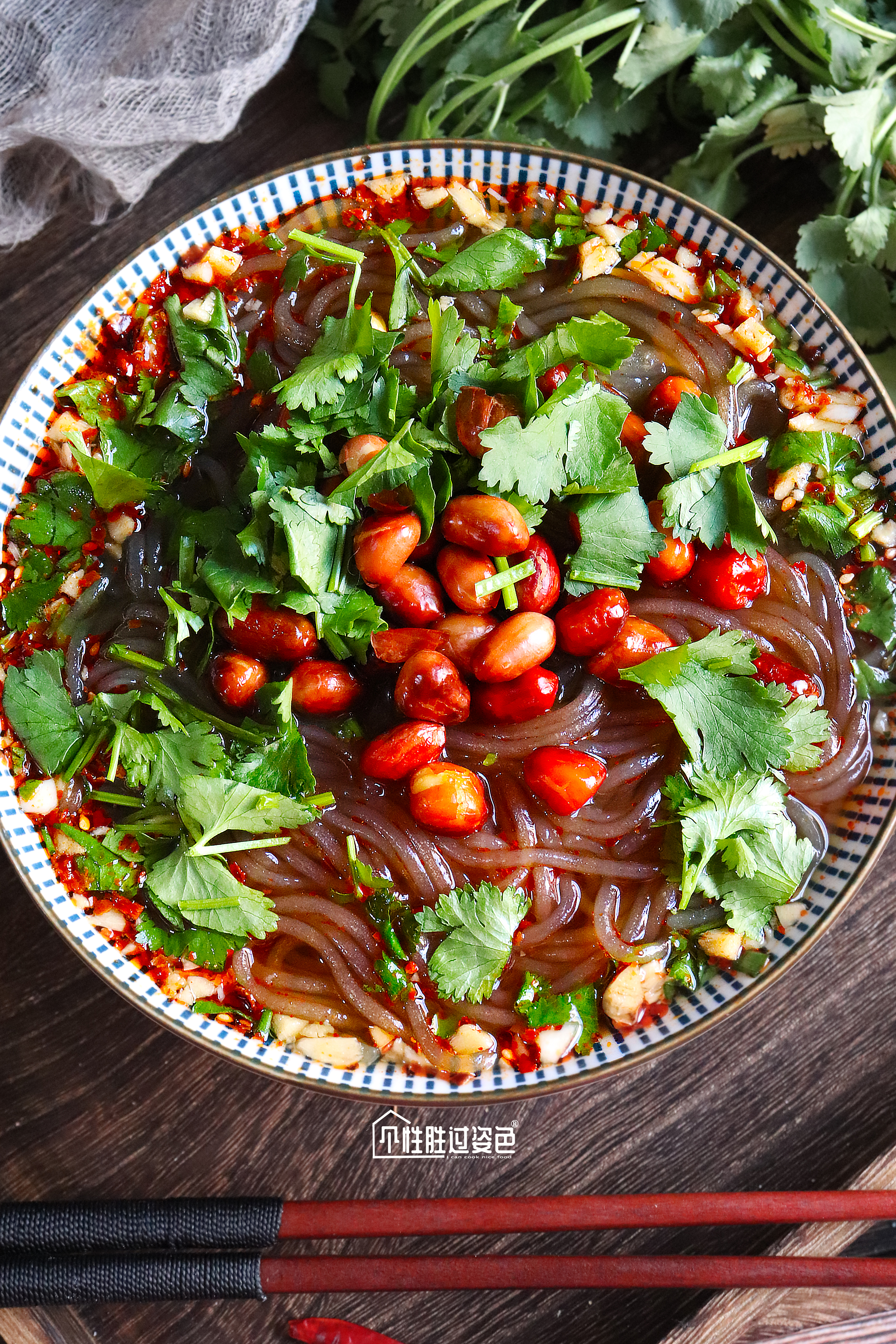 开店20年的老师傅教您正宗酸辣粉做法，秘制配方免费送，记得收藏