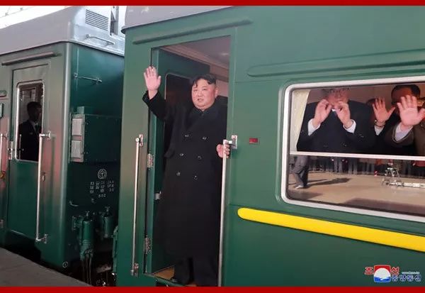 金正恩坐火车前往越南，他的专列长啥样儿？