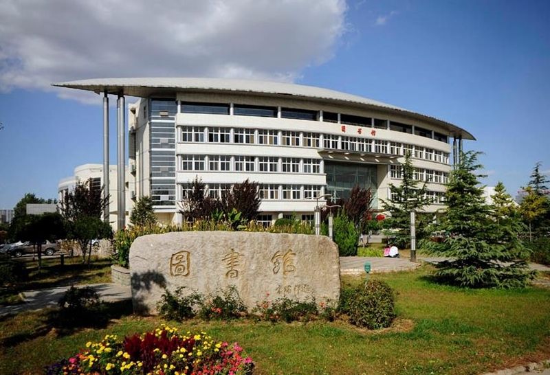 两所特殊高校，450—520分左右可录取，就业率很高，值得报考！